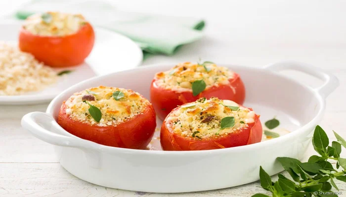Receta de Tomates Rellenos con Ricota, para un delicioso almuerzo